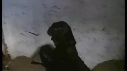 دختر نوجوانان برهنه آن را انجام می دهند در حالی که کانال فیلم سگسی تلگرام با دوست پسر او و یک غریبه, نوجوانان داغ